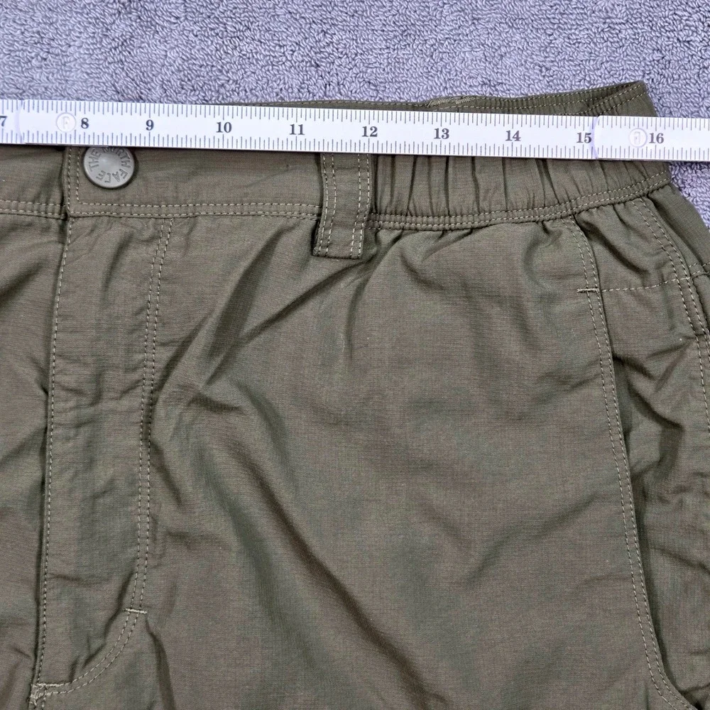 The‎ North Face Two Cargo Shorts Mens 32 Olive and Grey Hiking Utility Bundle